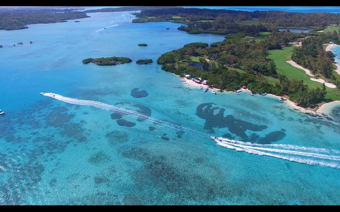 The Ile aux Cerfs Standard Day Tour